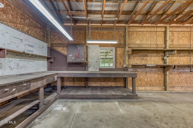 131 Cotton Drive, Jonesborough, TN 37659