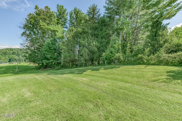 131 Cotton Drive, Jonesborough, TN 37659