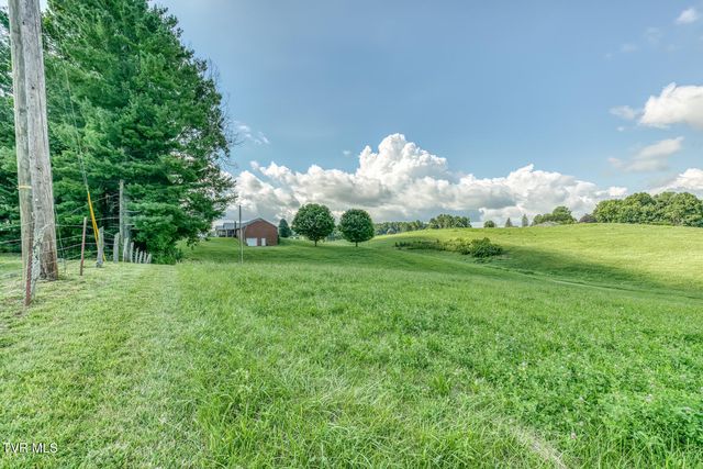 131 Cotton Drive, Jonesborough, TN 37659
