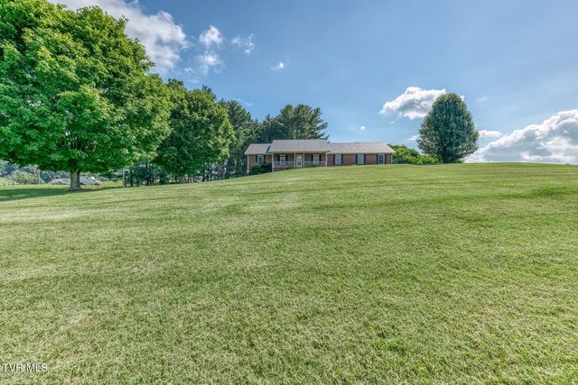 131 Cotton Drive, Jonesborough, TN 37659