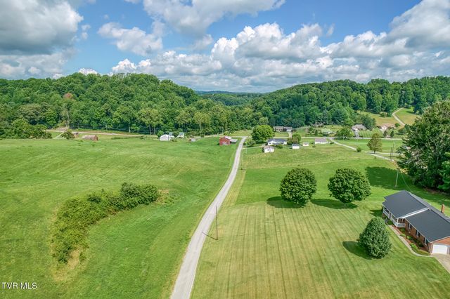 131 Cotton Drive, Jonesborough, TN 37659