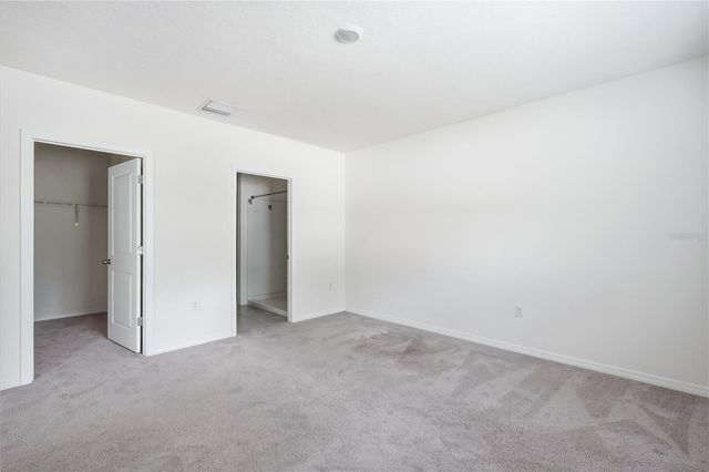 5217 HILLSIDE MEADOW PLACE, Tampa, FL 33610