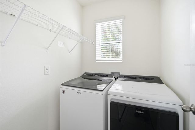 5217 HILLSIDE MEADOW PLACE, Tampa, FL 33610