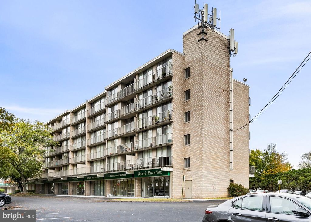 401 COOPER LANDING RD #308, Cherry Hill, NJ 08002