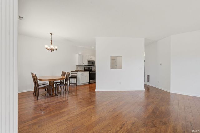 512 Union Station Drive, Fort Wayne, IN 46814