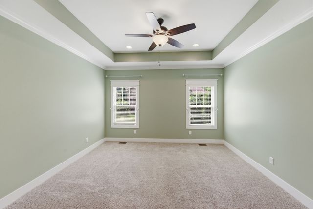 2065 Stratford Ln, Greenbrier, TN 37073
