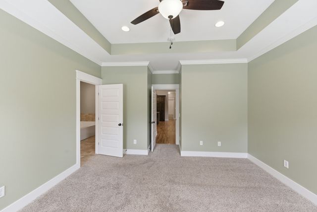 2065 Stratford Ln, Greenbrier, TN 37073