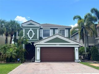 9109 Dupont Pl, Wellington, FL 33414