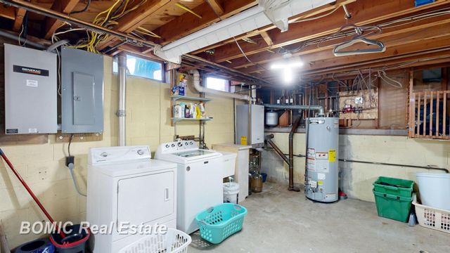 228 Saginaw Street, Vassar, MI 48768