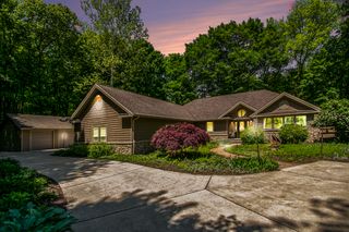 6989 W 300 N, La Porte, IN 46350