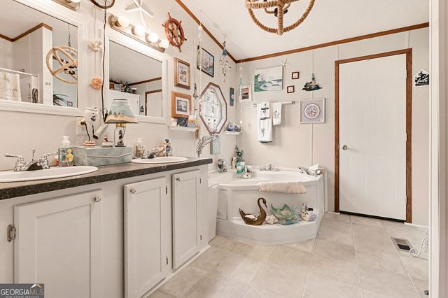 99 James Drive, Hampton, GA 30228