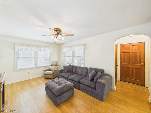 2504 New York Avenue, Parkersburg, WV 26101
