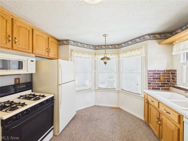 2504 New York Avenue, Parkersburg, WV 26101