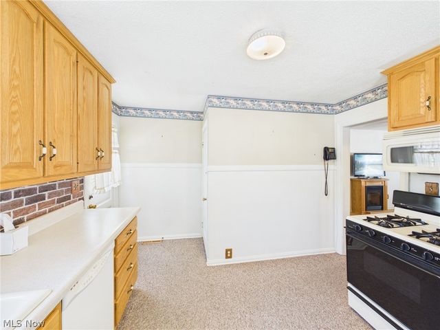 2504 New York Avenue, Parkersburg, WV 26101