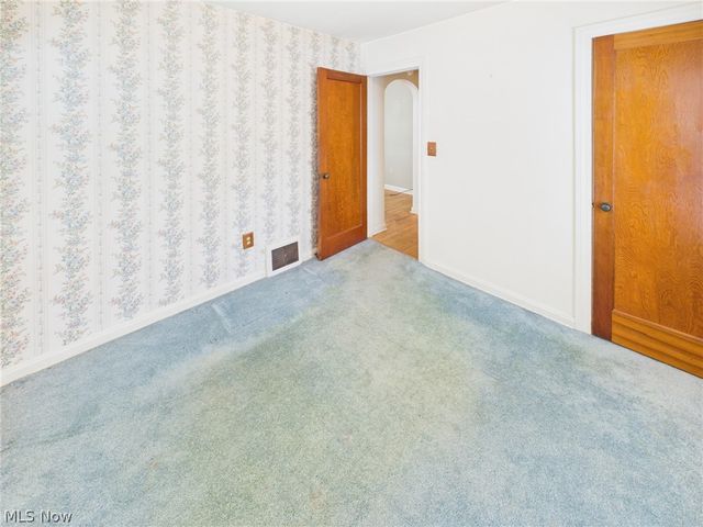 2504 New York Avenue, Parkersburg, WV 26101