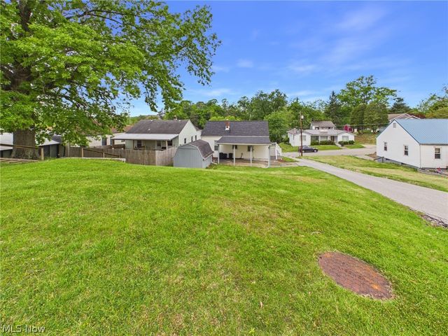 2504 New York Avenue, Parkersburg, WV 26101