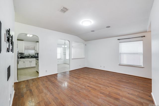 10022 Cactus, San Antonio, TX 78254