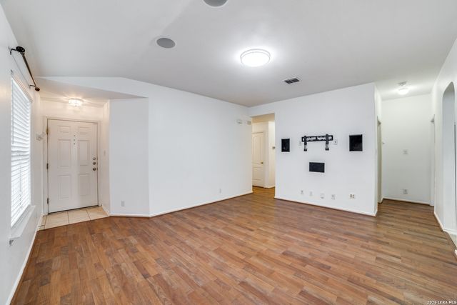 10022 Cactus, San Antonio, TX 78254