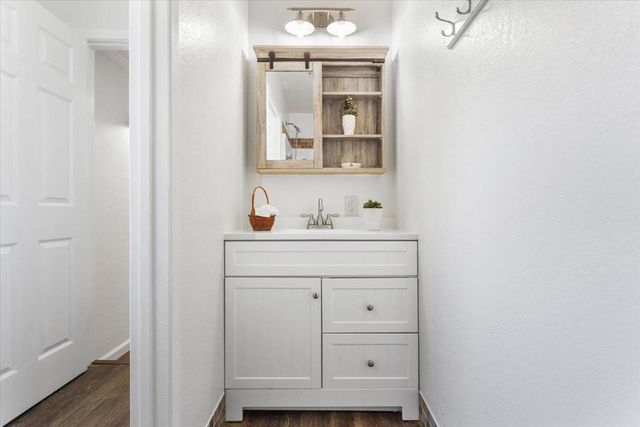 160 Windsor Way, Vallejo, CA 94591