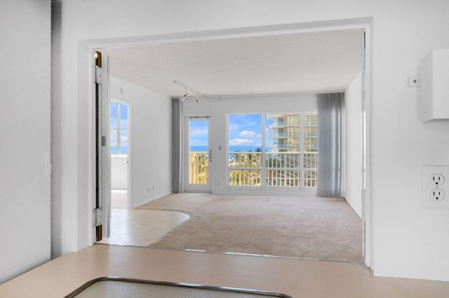 750 N Ocean Boulevard Apt 604, Pompano Beach, FL 33062