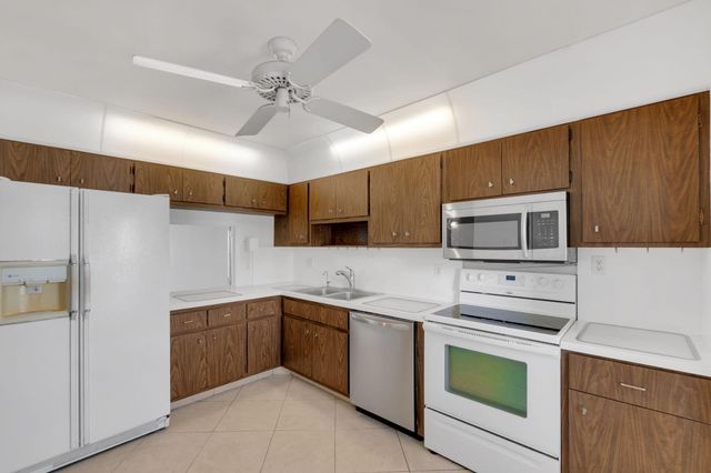 750 N Ocean Boulevard Apt 604, Pompano Beach, FL 33062
