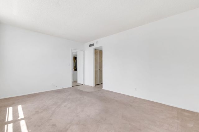 750 N Ocean Boulevard Apt 604, Pompano Beach, FL 33062