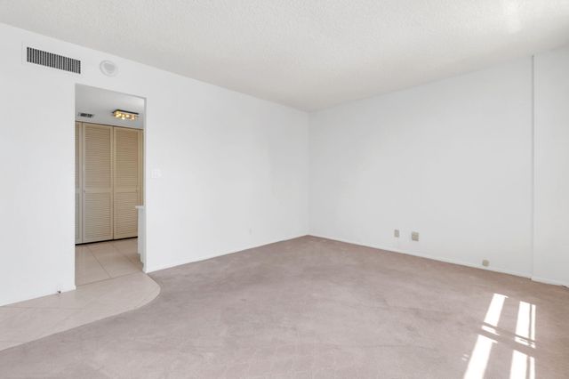 750 N Ocean Boulevard Apt 604, Pompano Beach, FL 33062