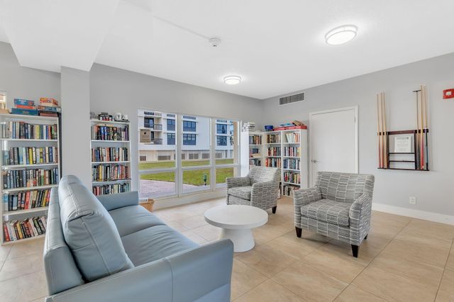 750 N Ocean Boulevard Apt 604, Pompano Beach, FL 33062