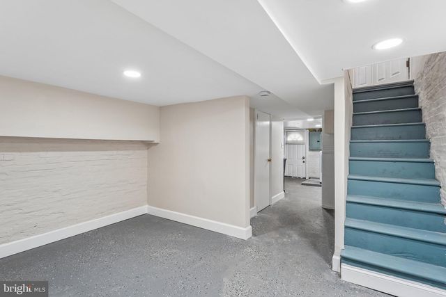 135 N HIGHLAND AVE, Baltimore, MD 21224