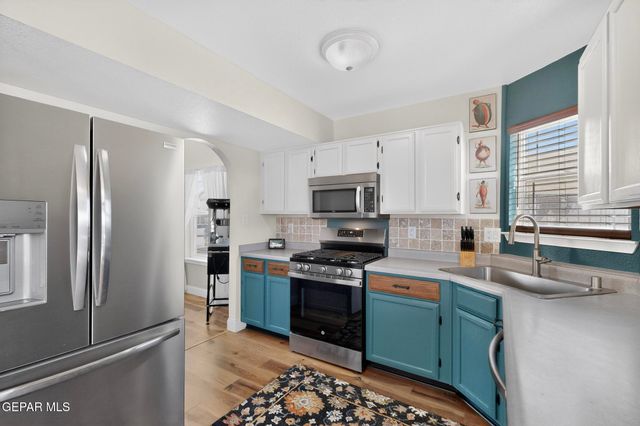 4516 LOMA LINDA Circle, El Paso, TX 79934