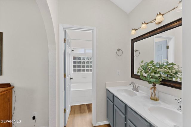 4516 LOMA LINDA Circle, El Paso, TX 79934