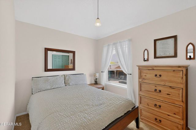 4516 LOMA LINDA Circle, El Paso, TX 79934