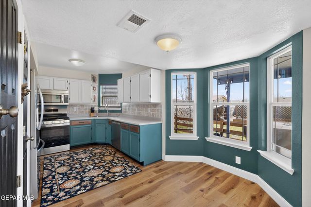 4516 LOMA LINDA Circle, El Paso, TX 79934