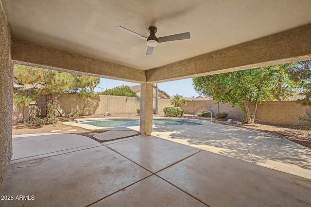 1518 N Desert Willow Avenue, Casa Grande, AZ 85122
