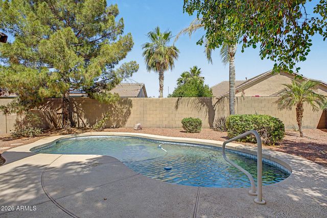 1518 N Desert Willow Avenue, Casa Grande, AZ 85122