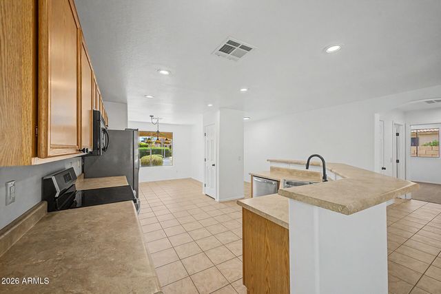 1518 N Desert Willow Avenue, Casa Grande, AZ 85122