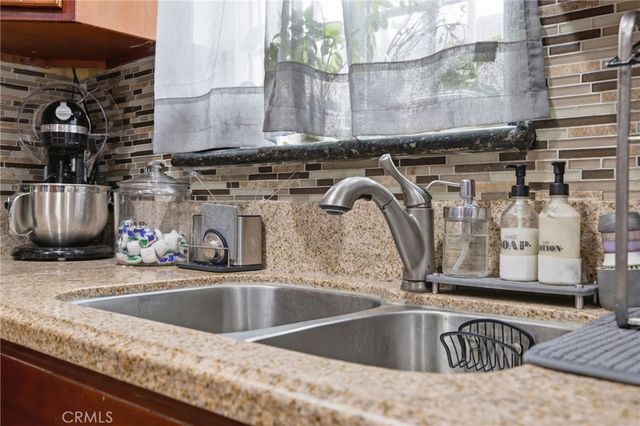 156 E 49th, Long Beach, CA 90805