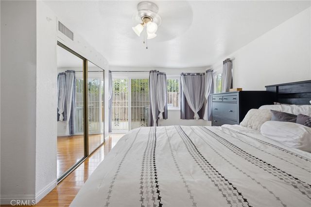 156 E 49th, Long Beach, CA 90805