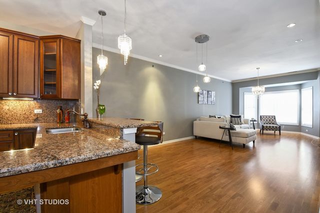 100 E Station Street 316, Barrington, IL 60010