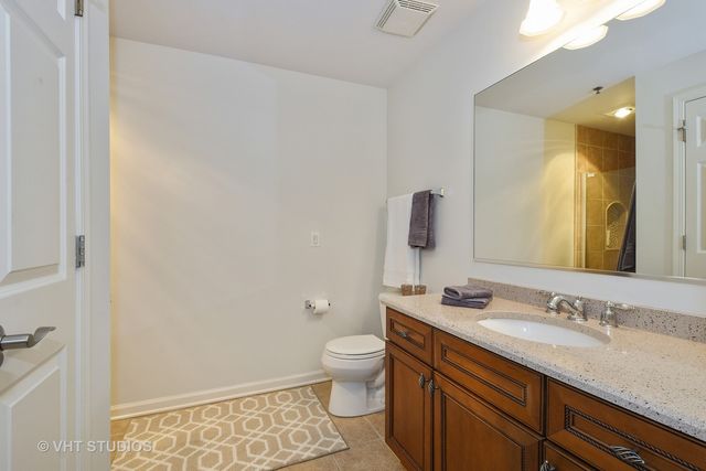 100 E Station Street 316, Barrington, IL 60010