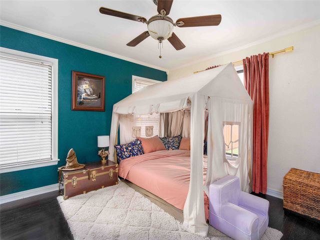 8915 Diceman Drive, Dallas, TX 75218