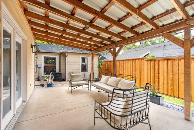 8915 Diceman Drive, Dallas, TX 75218