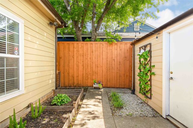 8915 Diceman Drive, Dallas, TX 75218