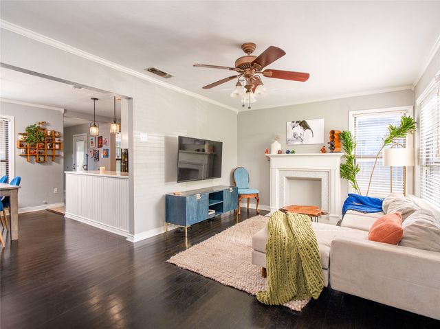 8915 Diceman Drive, Dallas, TX 75218