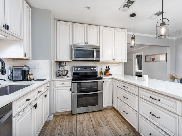 8915 Diceman Drive, Dallas, TX 75218