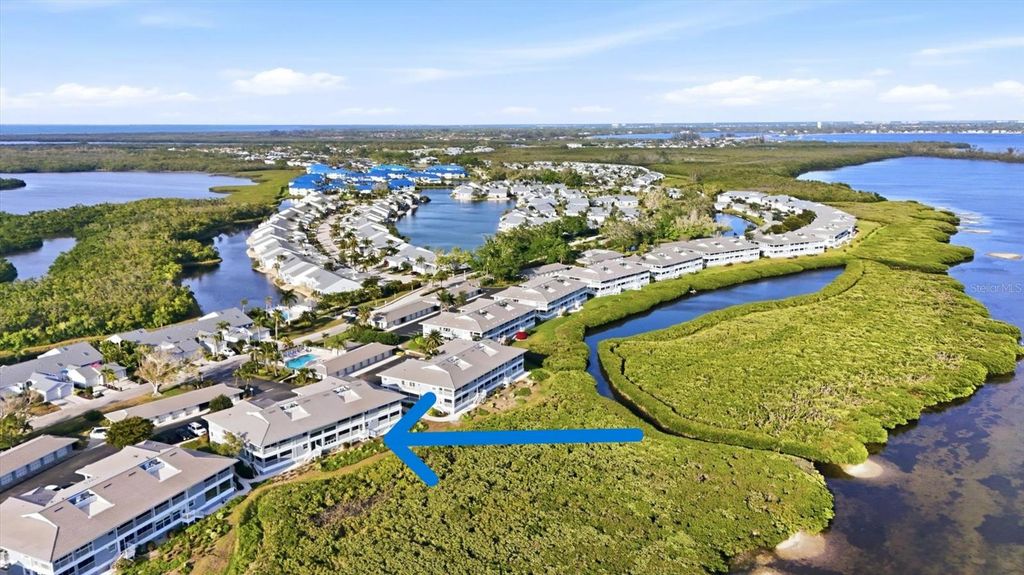Image 15 of property listing at 1323 PERICO POINT CIRCLE 107, Bradenton, FL 34209
