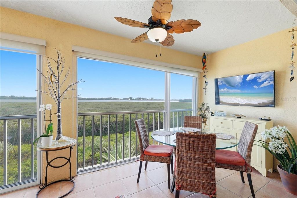 Image 5 of property listing at 1323 PERICO POINT CIRCLE 107, Bradenton, FL 34209