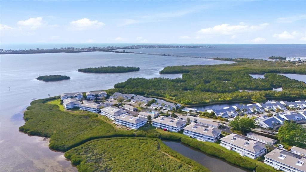 Image 48 of property listing at 1323 PERICO POINT CIRCLE 107, Bradenton, FL 34209
