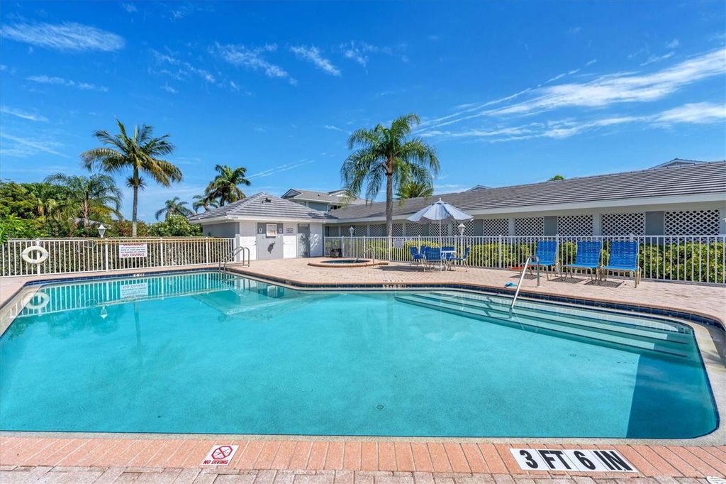 Image 60 of property listing at 1323 PERICO POINT CIRCLE 107, Bradenton, FL 34209