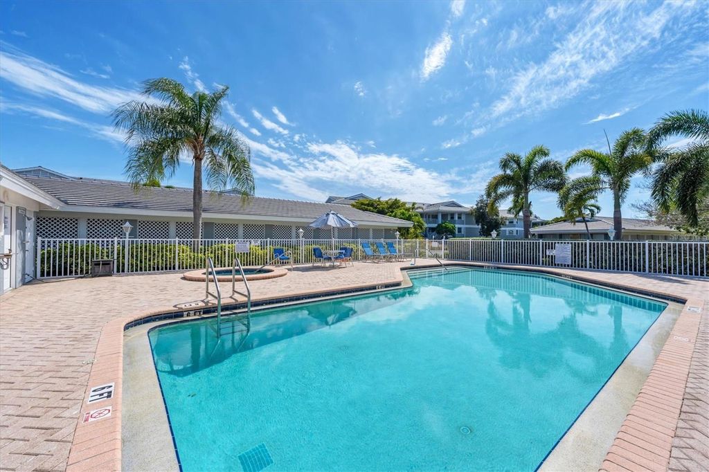 Image 61 of property listing at 1323 PERICO POINT CIRCLE 107, Bradenton, FL 34209